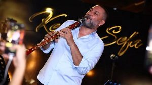 Hüsnü Şenlendirici Yetkili Menajerlik,