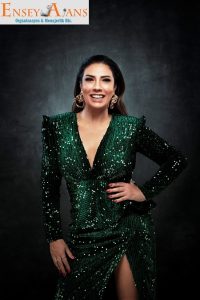 Işın Karaca Sahne Menajeri,