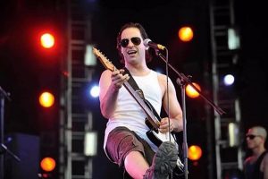 Kaan Tangöze Sahne Konser Fiyatı,