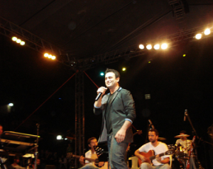 Kutsi Sahne Konser Fiyatı,