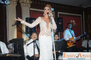 Petek Dinçöz Tek Yetkili Menajeri Telefonu,