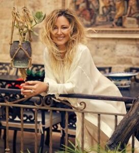 Pınar Aylin Menejer İletişim,