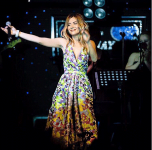 Ayla Çelik Yılbaşı Konser Fiyatı,