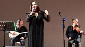 Şebnem Kısaparmak Menajeri,