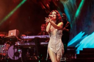 Simge Sağın Resmi Menajeri Telefonu,