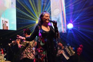 Suzan Kardeş Menajerinin Telefonu,