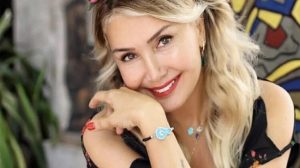 Yonca Evcimik Telefonu Menajeri Kim,