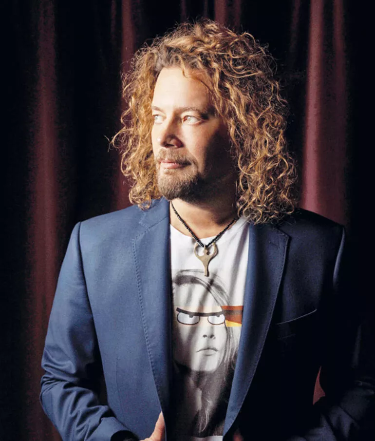 İskender Paydaş Telefonu Menajeri Kim,