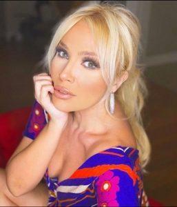 Lerzan Mutlu Sahne Menajeri,