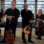 Gündoğarken Yılbaşı Sahne Fiyatı, ilhan şeşen,