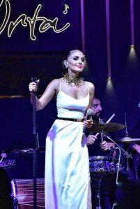 Günel Zeynelova Resmi Web Sitesi,