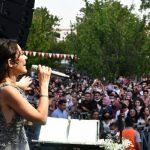 Melek Mosso Menejer İletişim,