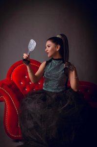 Sura İskenderli Tek Yetkili Menajeri Telefonu,