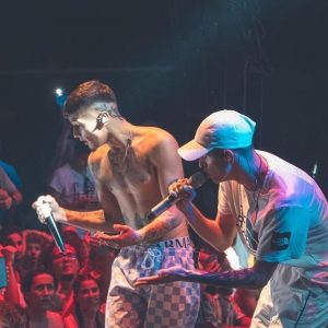 Çakal şarkıları,