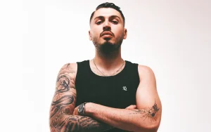 Blok3 menajer iletişim Alaattin Ocak 05412323051,