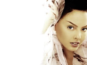 Ebru Gündeş Sahne Fiyatı,